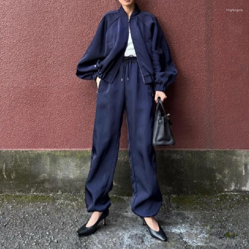 Women' Two Piece Pants Kuzuwata Japanese Unisex Style Simple Jacket Loose Casual Commuter Legging Femme Suit Navy Zipper 2 Sets Womens
Women' Two Piece Pants Kuzuwata Japanese Unisex Style Simple Jacket Loose Casual Commuter Legging Femme Suit Navy Zipper 2 Sets Womens