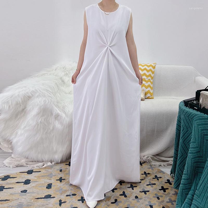 Ethnic Clothing Middle East Ramadan Dress With Long Skirt Casual Muslim Women's Islamic Sleeveless Solid Color
Ethnic Clothing Middle East Ramadan Dress With Long Skirt Casual Muslim Women's Islamic Sleeveless Solid Color