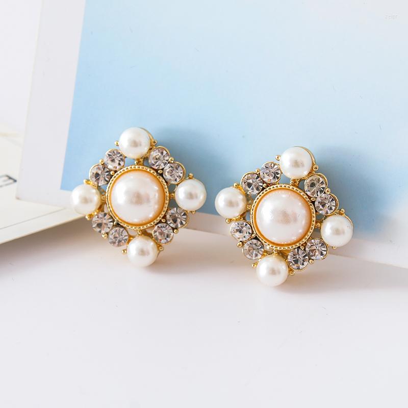 Backs Earrings 2023 Design Double Round Shape Rhinestone Clip On Without Piercing Fashion Simulated Pearl Ear
Backs Earrings 2023 Design Double Round Shape Rhinestone Clip On Without Piercing Fashion Simulated Pearl Ear