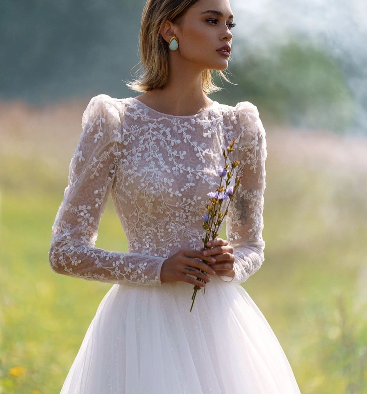 Charming Wedding Dresses A Line Lace Bridal Gowns With Long Sleeves Beaded Jewel Neckline A Line Floor Length Tulle Vestido De Novia