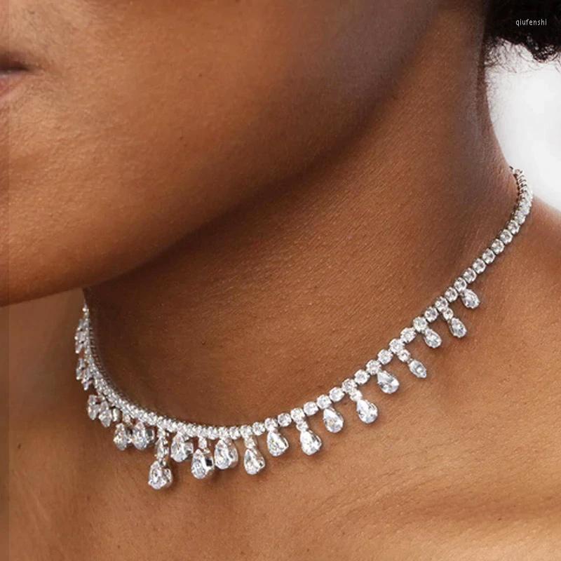 Choker Transparent Zircon Water Drop Necklace Jewelry For Women Simple Teardrop Crystal Pendant Collar Accessories Gift
Choker Transparent Zircon Water Drop Necklace Jewelry For Women Simple Teardrop Crystal Pendant Collar Accessories Gift