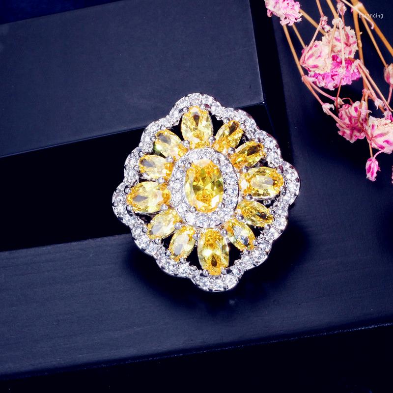 Wedding Rings Loredana Top Brand Exclusive Luxury High Purity Zircon Glitters Genuine Golden Plated Ring Colorfast Non-allergic Free Gift
Wedding Rings Loredana Top Brand Exclusive Luxury High Purity Zircon Glitters Genuine Golden Plated Ring Colorfast Non-allergic Free Gift