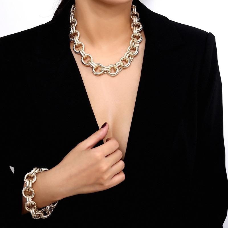 Chains Steampunk Ethnic Fashion Women Necklace Chain Golden Personality Exaggerated Clavicle BraceletChains
Chains Steampunk Ethnic Fashion Women Necklace Chain Golden Personality Exaggerated Clavicle BraceletChains