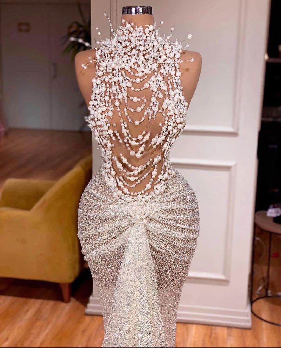 Mermaid Wedding Dresses Sleeveless High Neck Sparkly Beaded Pearls Sequins Appliques Hollow 3D Lace Bridal Gowns Plus Size Vestido de novia Custom