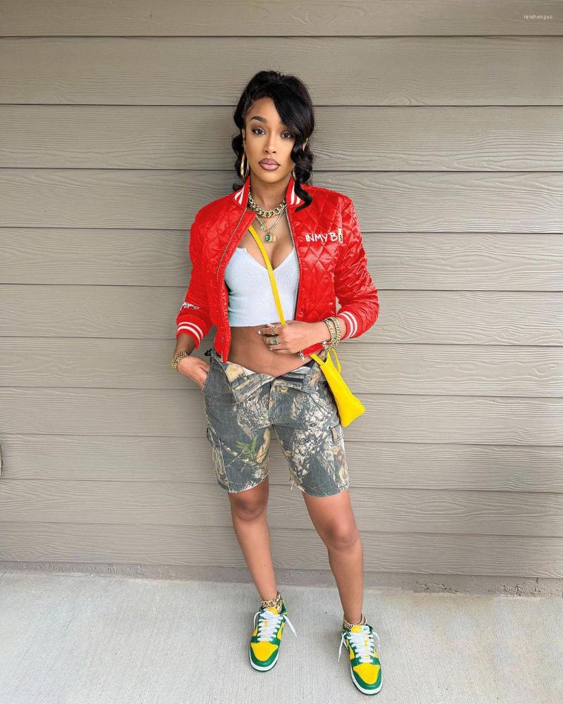 Women' Jackets COZOK 2023 Winter Latest Style Baseball Cloth Short Overalls Sweet Letter Simple Full Sleeve High Waist Womenm Slim, Black
Women' Jackets COZOK 2023 Winter Latest Style Baseball Cloth Short Overalls Sweet Letter Simple Full Sleeve High Waist Womenm Slim, Black