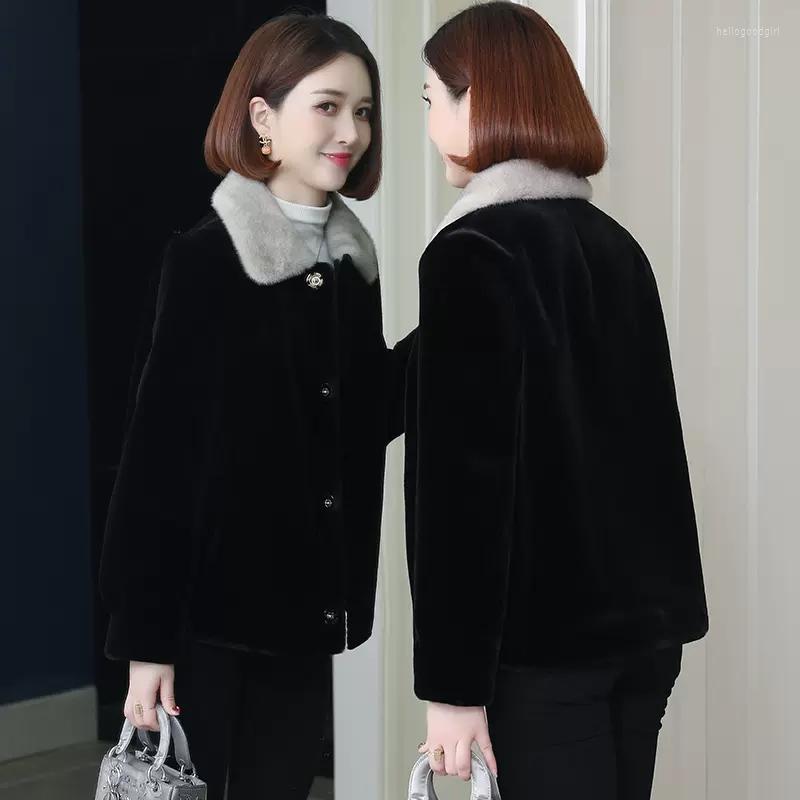 Women's Fur Nice Faux Integrated Mink Coat Women's Fashion High-end Imitation Short Women Winter Jacket 3XL, Black
Women's Fur Nice Faux Integrated Mink Coat Women's Fashion High-end Imitation Short Women Winter Jacket 3XL, Black