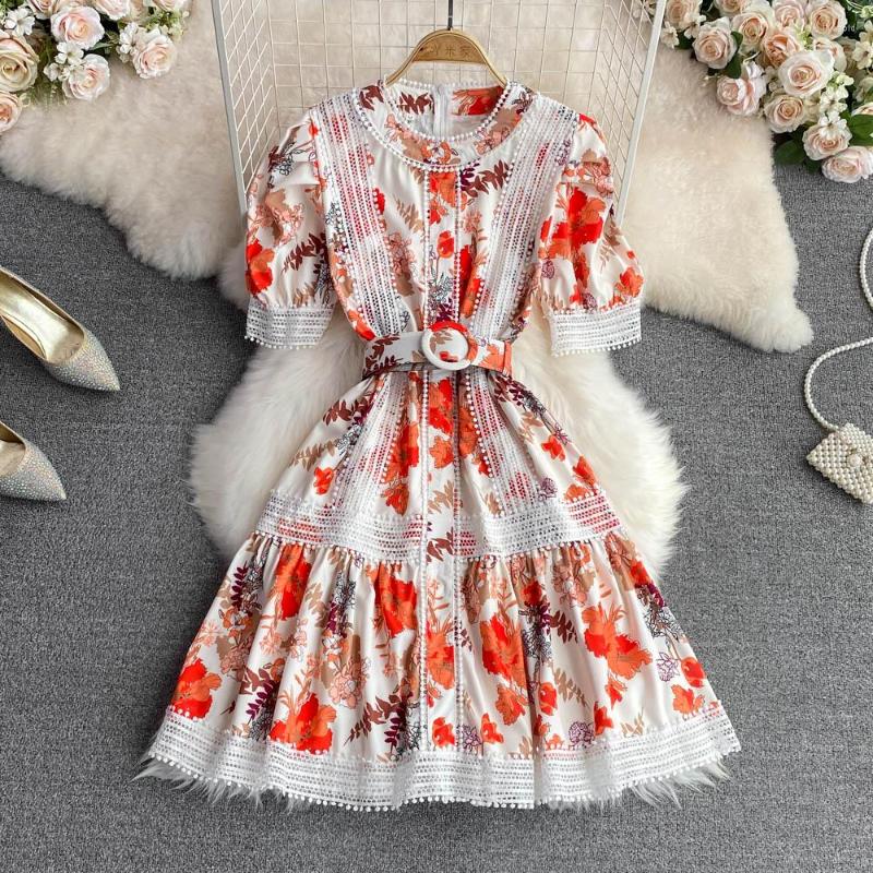 Party Dresses Vintage Courtly Style Round Neck Bubble Short Sleeve Waist Slimming Lace Patchwork Printed Dress, As the picture
Party Dresses Vintage Courtly Style Round Neck Bubble Short Sleeve Waist Slimming Lace Patchwork Printed Dress, As the picture