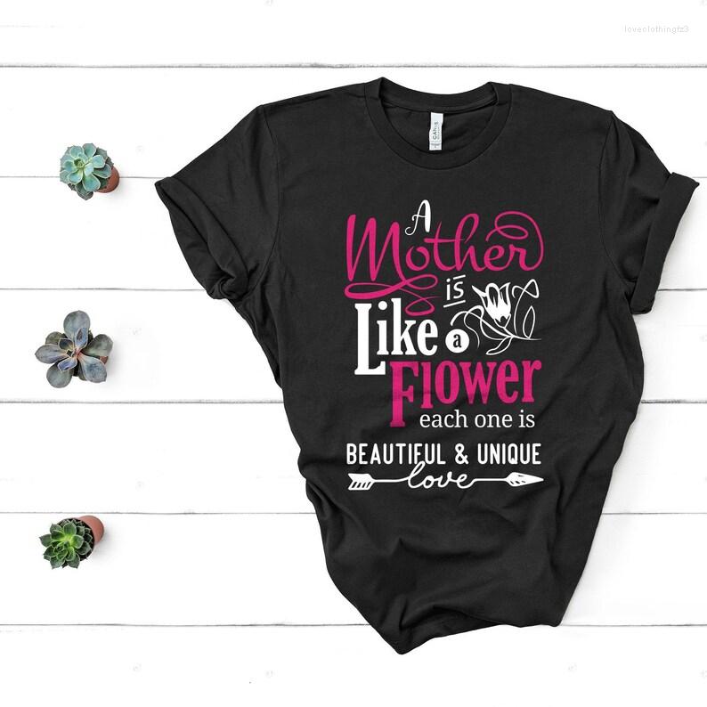 Women' T Shirts A Mother Is Like Flower Each One Beautiful And Unique Mom Happy Mother' Day Funny Mommy Cotton Harajuku Streetwear, Navy blue
Women' T Shirts A Mother Is Like Flower Each One Beautiful And Unique Mom Happy Mother' Day Funny Mommy Cotton Harajuku Streetwear, Navy blue
