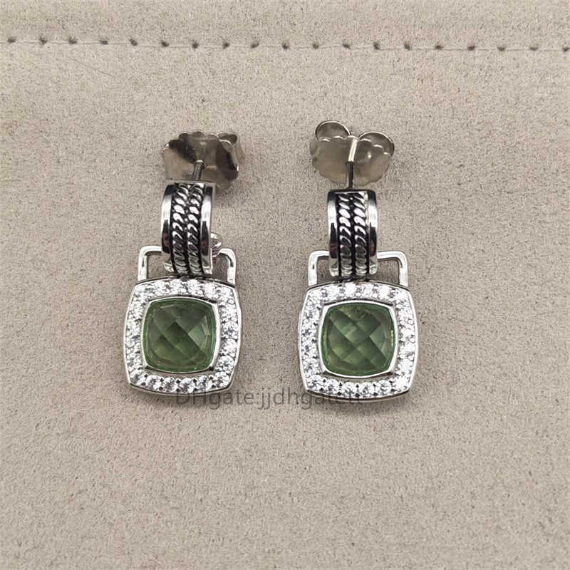 Retail Wholesale Trendy Women Earring designer Earrings designers luxurys Elegant Inlaid Green and Small Cystal Zircon Dangler High Jewelry Banquet Wedding Gift
Retail Wholesale Trendy Women Earring designer Earrings designers luxurys Elegant Inlaid Green and Small Cystal Zircon Dangler High Jewelry Banquet Wedding Gift