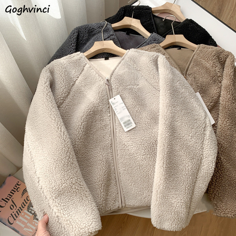 Women Jackets Lambswool Crop Women Warm V neck Solid Korean Style Outwear Autumn Zipper Mujer Arrivals Fashion Leisure Baggy Ins 230213, Beige
Women Jackets Lambswool Crop Women Warm V neck Solid Korean Style Outwear Autumn Zipper Mujer Arrivals Fashion Leisure Baggy Ins 230213, Beige