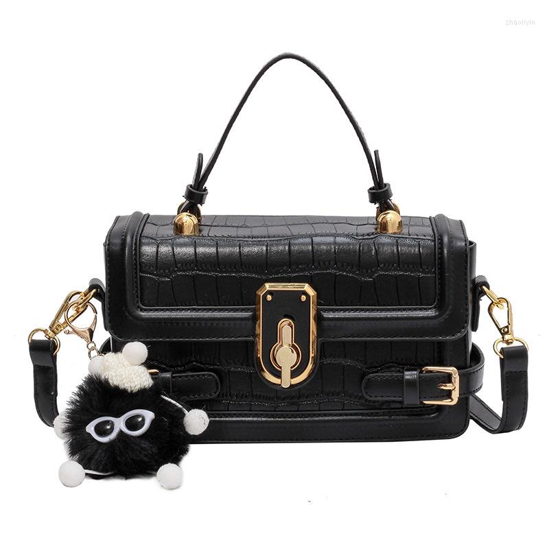 Evening Bags Retro Flap Purses And Handbags Women Casual Alligator Pattern Small Square Bag 2023 All-matched Shoulder Messenger, Black
Evening Bags Retro Flap Purses And Handbags Women Casual Alligator Pattern Small Square Bag 2023 All-matched Shoulder Messenger, Black