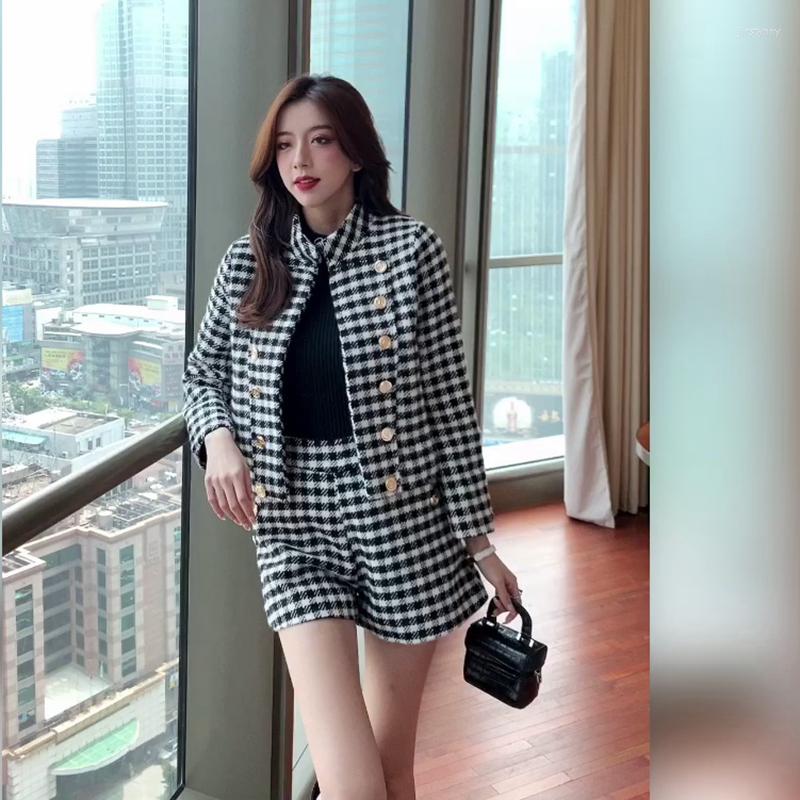 Work Dresses Spring And Autumn Two-piece Set Women' Fashion Korean Tweed Net Red Plaid Long-sleeved Jacket High-waist Shorts Suit, Spring and autumn tw
Work Dresses Spring And Autumn Two-piece Set Women' Fashion Korean Tweed Net Red Plaid Long-sleeved Jacket High-waist Shorts Suit, Spring and autumn tw