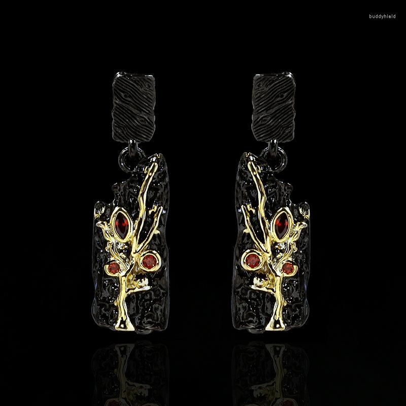 Dangle Earrings Black Gold Color Vintage Two Tone Branch Leaves Inlay CZ Anaglyph Drop 2023 Arrival Jewelry
Dangle Earrings Black Gold Color Vintage Two Tone Branch Leaves Inlay CZ Anaglyph Drop 2023 Arrival Jewelry