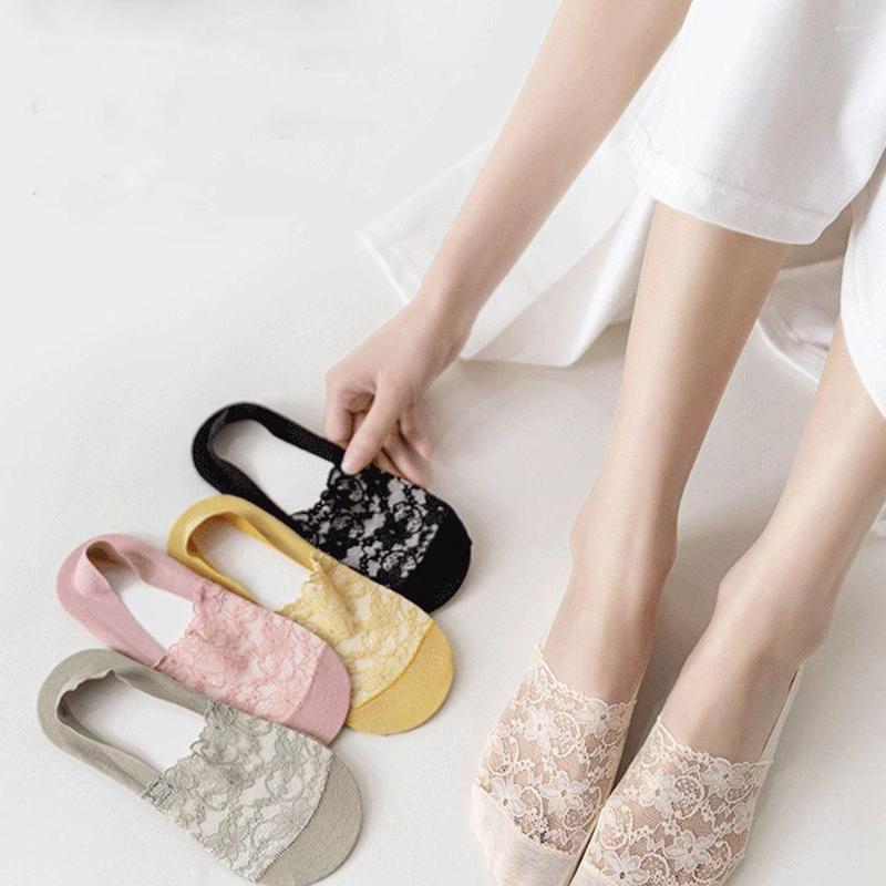 Women Socks Comfortable Summer Breathable Invisible Pattern Solid Color Mesh Ice Silk Sock Slippers Lace Hosiery, Black
Women Socks Comfortable Summer Breathable Invisible Pattern Solid Color Mesh Ice Silk Sock Slippers Lace Hosiery, Black