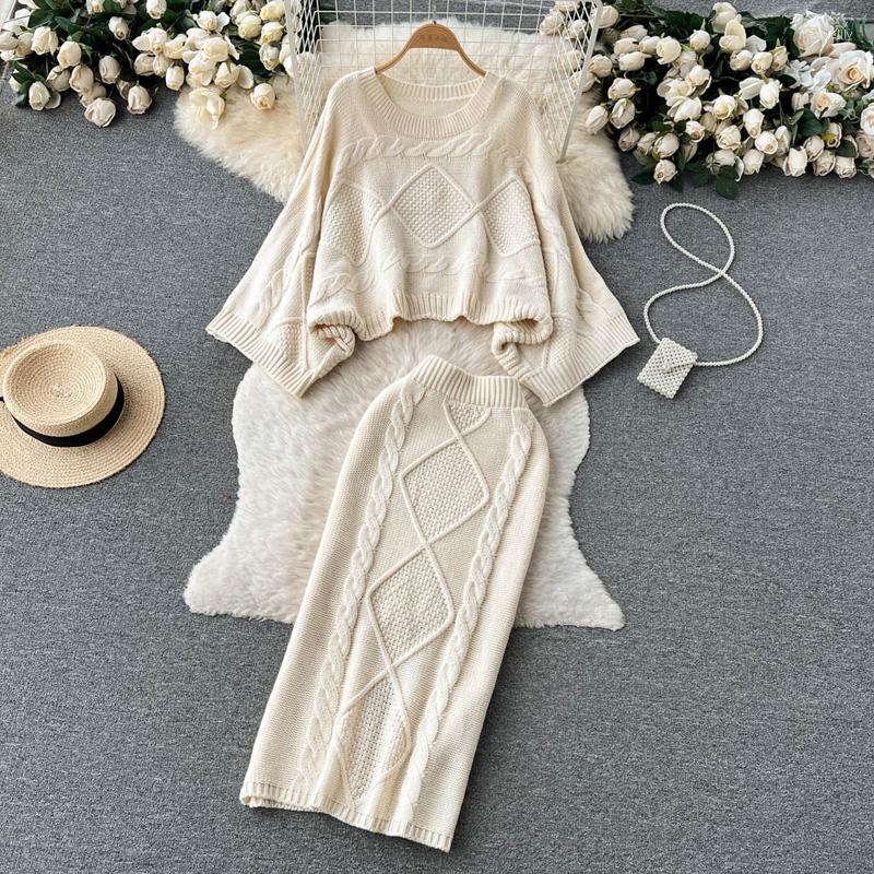 Work Dresses Autumn Winter Two Piece Set Suit Women Long Sleeve Jumpers Sweater Skirt Warm Knitted Outfit Top &Straight Sets, Beige set
Work Dresses Autumn Winter Two Piece Set Suit Women Long Sleeve Jumpers Sweater Skirt Warm Knitted Outfit Top &Straight Sets, Beige set