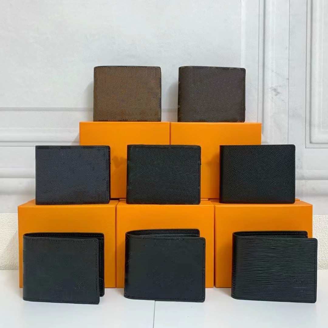 Mens Wallet Black Flower Style Designer Short Wallet With Box Wallets For Men Credit Card Holder And Money Collect, Brown checkerboard
Mens Wallet Black Flower Style Designer Short Wallet With Box Wallets For Men Credit Card Holder And Money Collect, Brown checkerboard