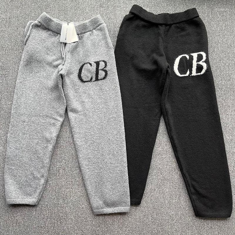 Men' Sweaters Trousers Cole Buxton Vintage Woolen Letter Men Women 1:1 Quality Knit Sweatpants Sportswear Set
Men' Sweaters Trousers Cole Buxton Vintage Woolen Letter Men Women 1:1 Quality Knit Sweatpants Sportswear Set