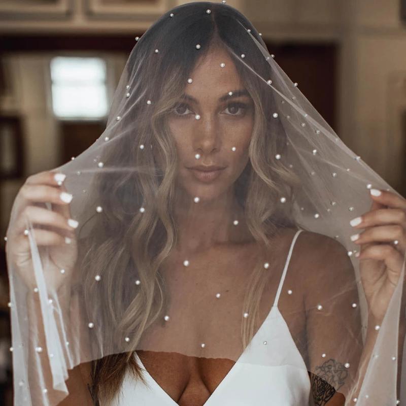 Bridal Veils Wedding Veil With Comb 2-Layer Face-Covered Blusher Cathedral Pearls Velos De Noiva 80 500cm 3Meters WidthBridal, Ivory-model color
Bridal Veils Wedding Veil With Comb 2-Layer Face-Covered Blusher Cathedral Pearls Velos De Noiva 80 500cm 3Meters WidthBridal, Ivory-model color