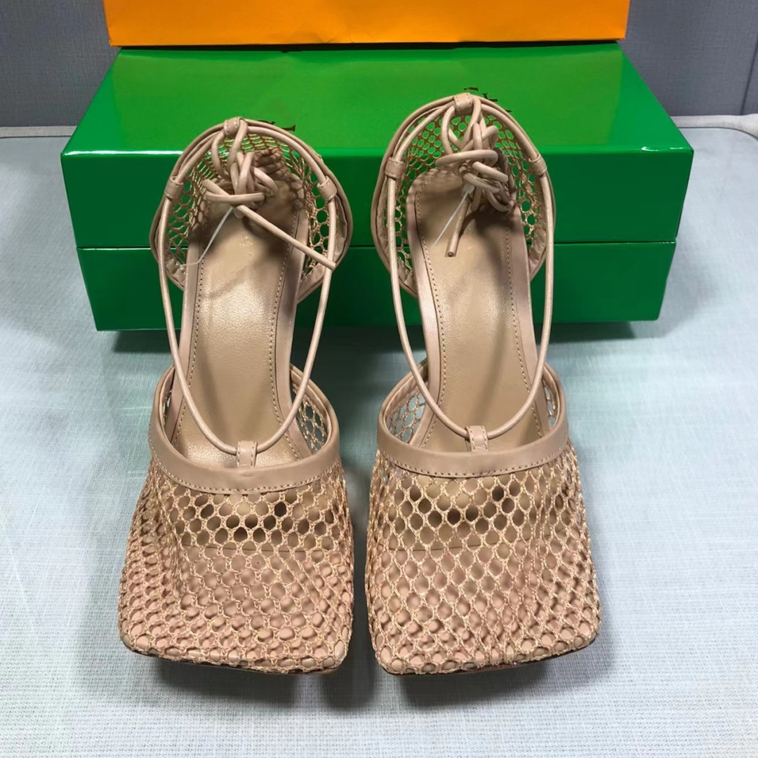 Women's luxury Woven Mesh High Heels designer Sandals Slim Heels Silver Leisure Banquet Beach Upper Fashion Trend Ankle Strap Summer Roman Style Square Shoe 35-43