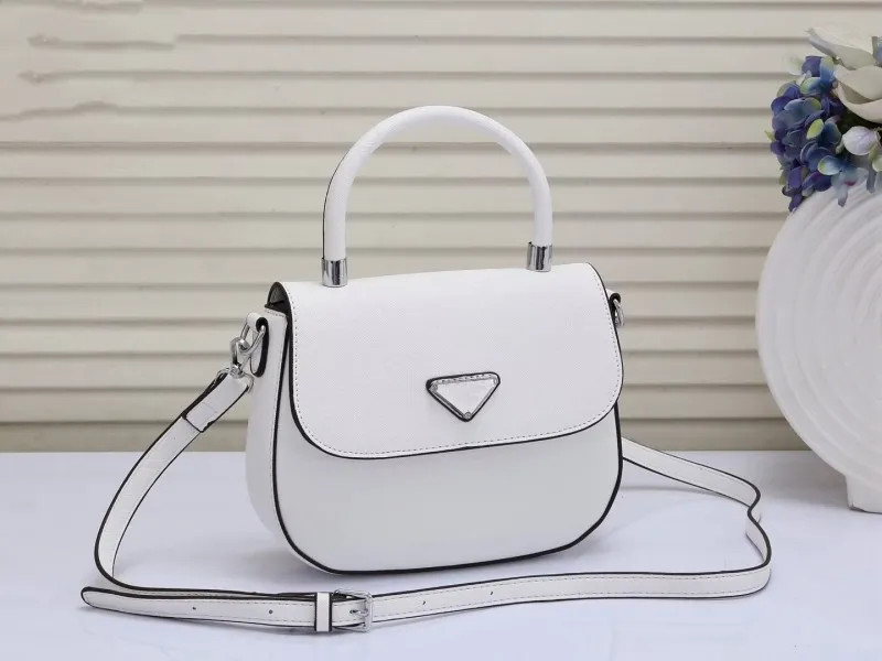 Women Fashion Bags Hobo Handbag Shoulder Bags Shopping Satchels Leather Bottegas Crossbody Messenger Bag Luxury Designer Purse Envelope
Women Fashion Bags Hobo Handbag Shoulder Bags Shopping Satchels Leather Bottegas Crossbody Messenger Bag Luxury Designer Purse Envelope