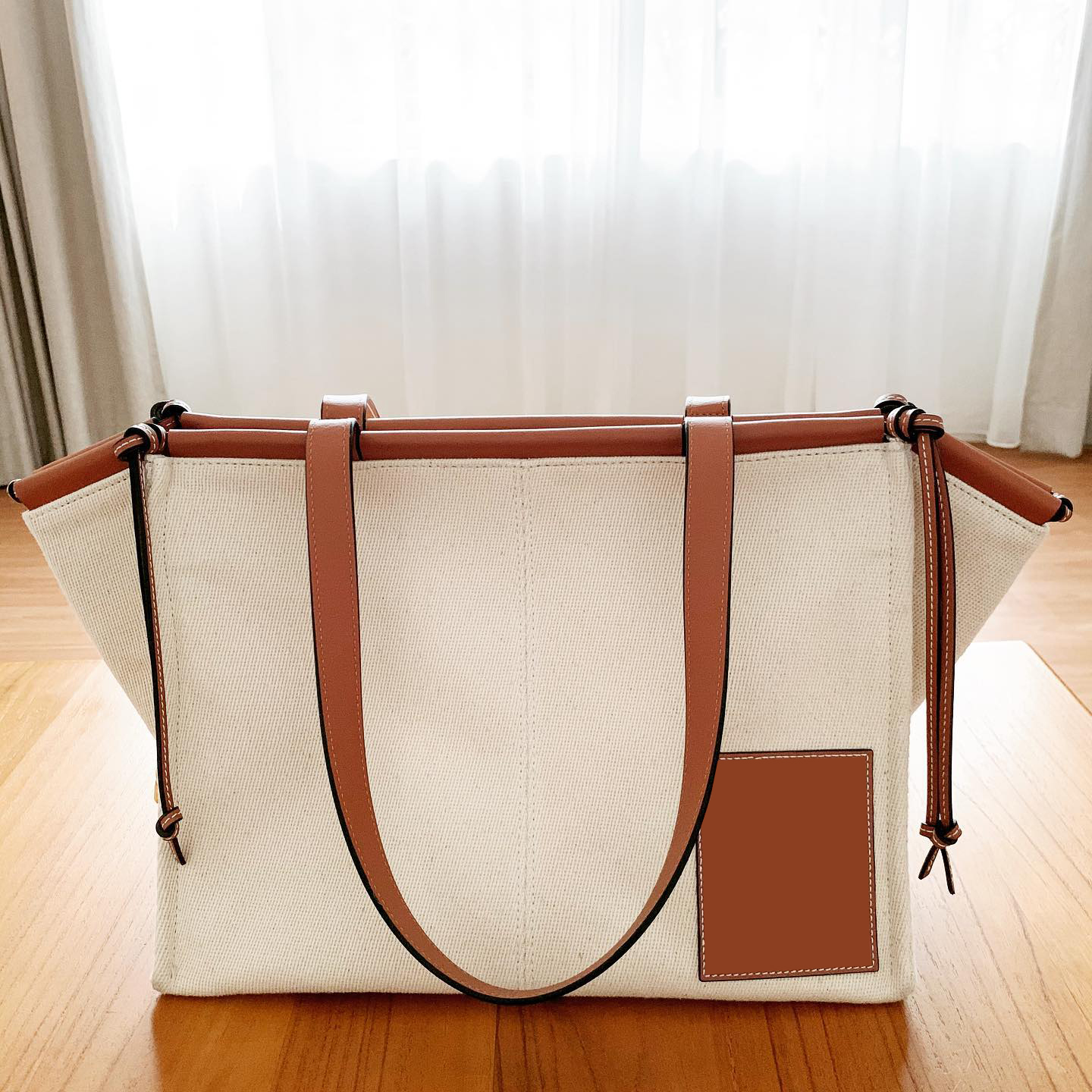 Canvas totes Luxurys Handbags Fashion Shopping Bag travel casual weekend trunk wood stick basket Shoulder womens city vacation Cross body travel wallet Beach Bags, Brown
Canvas totes Luxurys Handbags Fashion Shopping Bag travel casual weekend trunk wood stick basket Shoulder womens city vacation Cross body travel wallet Beach Bags, Brown