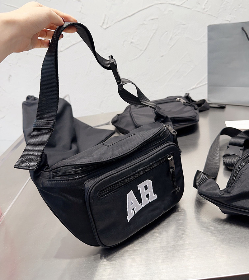 Designer Belt Bag Chest Yoga Bag Nylon Womens Mens Outdoor Shoulder Crossbody Waist Bags with Brand Logo Handbag Gift
Designer Belt Bag Chest Yoga Bag Nylon Womens Mens Outdoor Shoulder Crossbody Waist Bags with Brand Logo Handbag Gift