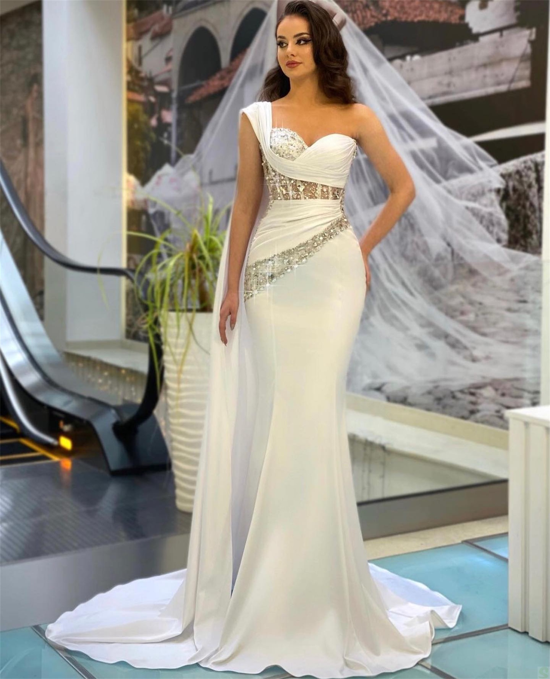Summer Crystal Mermaid Wedding Dress Sparkly One Shoulder Beading Backless Bridal Gowns Vestido De Casamento