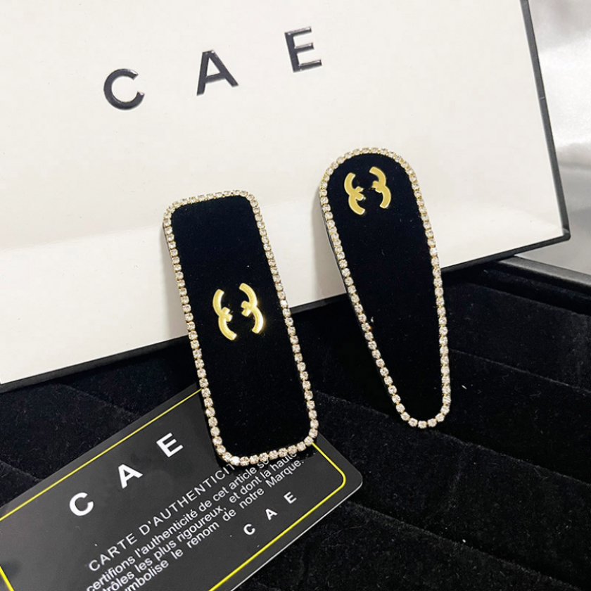Luxury Barrettes Designer Womens Girl High Sense Water Diamond Pearl Black Hairpin Brand BB Clip Leisure Hairclips Fashion Square Hairpin Versatile Hair Clips, Water sroplet
Luxury Barrettes Designer Womens Girl High Sense Water Diamond Pearl Black Hairpin Brand BB Clip Leisure Hairclips Fashion Square Hairpin Versatile Hair Clips, Water sroplet