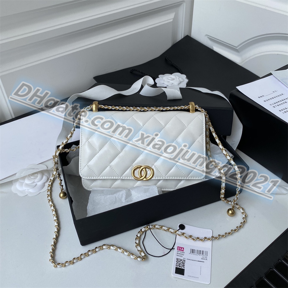 Top brand handbag bag shoulder strap handbag plaid wallet double-letter solid button cotton sheepskin plain pattern women's luxury Evening Bags Purses, Fuchsia
Top brand handbag bag shoulder strap handbag plaid wallet double-letter solid button cotton sheepskin plain pattern women's luxury Evening Bags Purses, Fuchsia