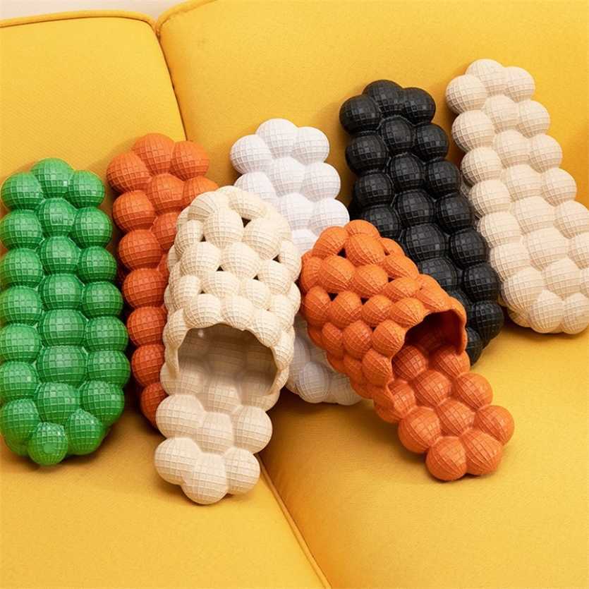 2023 Summer Women Slippers New Personality Bubble indoor womens Slippers Home Massage Bottom Women's Sandals Men lovers Slides sandal candy color, Do not choose
2023 Summer Women Slippers New Personality Bubble indoor womens Slippers Home Massage Bottom Women's Sandals Men lovers Slides sandal candy color, Do not choose