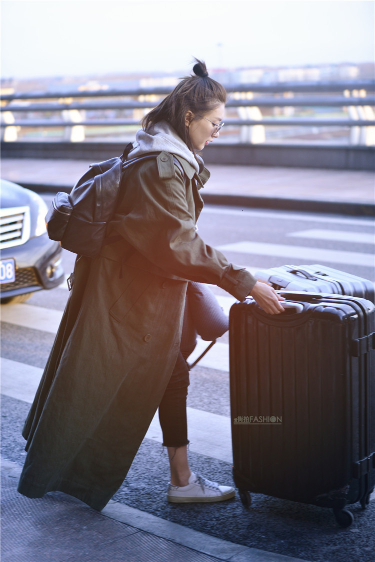 Womens Trench Coats Fashion Fall Autumn Casual Double Breasted Turn Down Collar Classic Long Coat With Belt Chic Female Windbreaker 230215