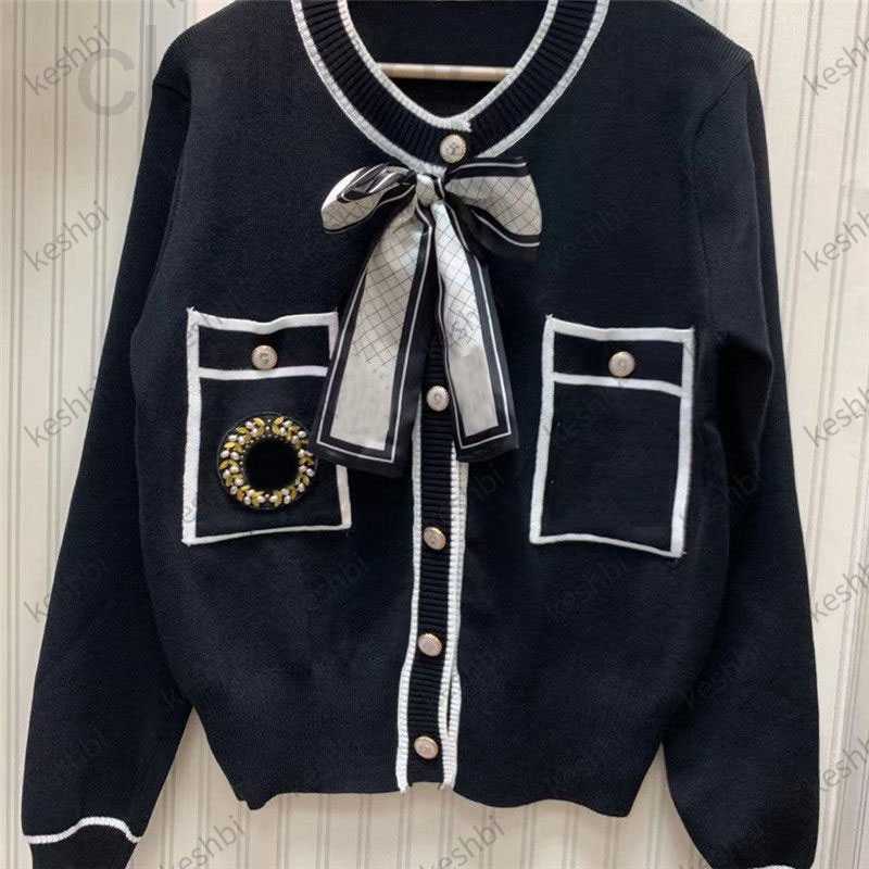 Women' Knits Tees designer high quality Cardigan Sweater Coats Fashion Bow Tie Sweaters, Black
Women' Knits Tees designer high quality Cardigan Sweater Coats Fashion Bow Tie Sweaters, Black