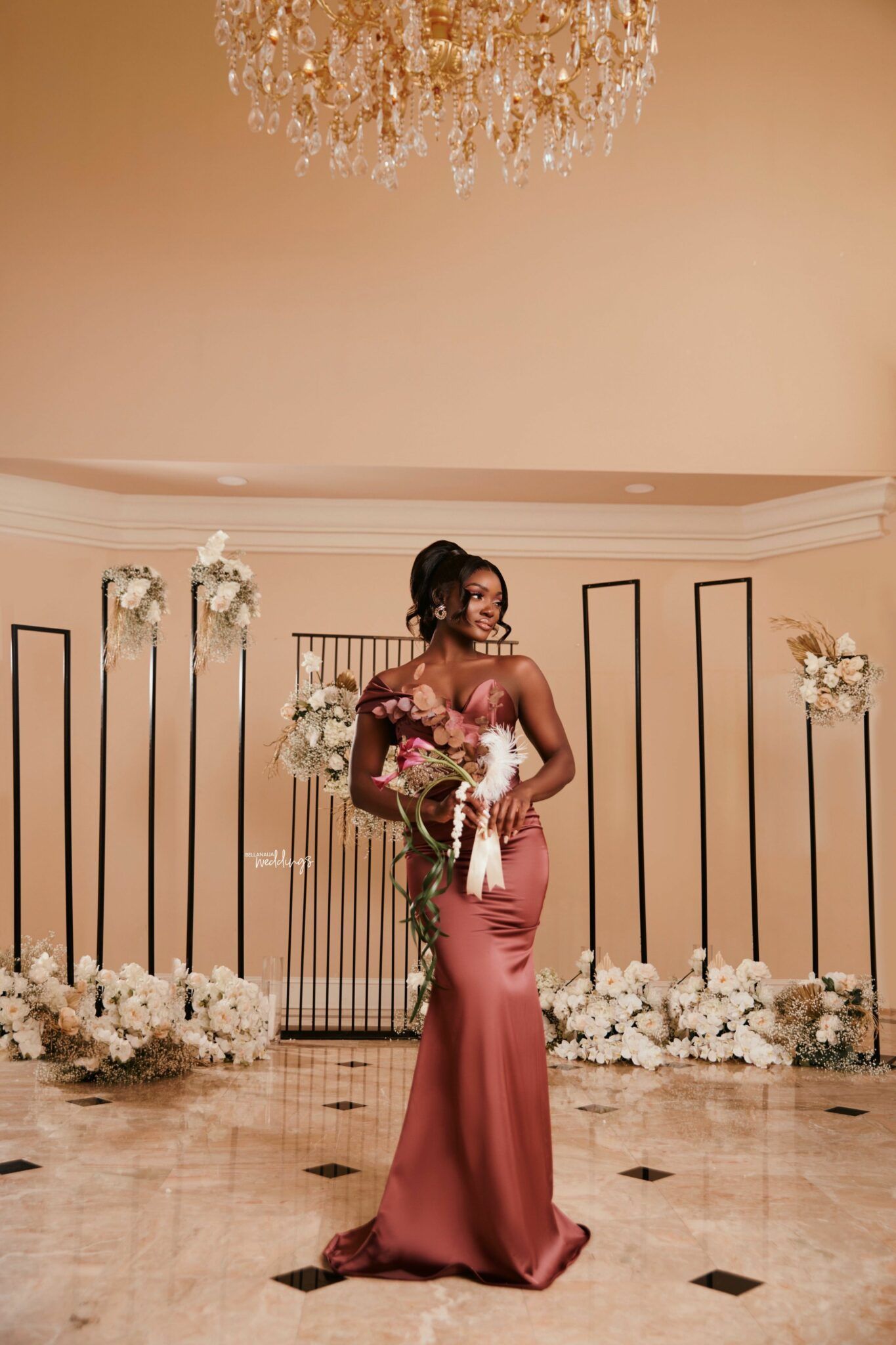 Mermaid Bridesmaid Dresses Off Shoulder African Wedding Guest Party Gowns Crystal Black Women Evening Dress Plus Size Maid Of Honor Robes De Soiree Sw