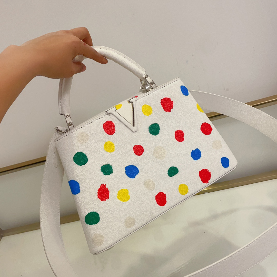 Luxurys Ladies Handbags Designers Women Capucines Shoulder Bags Leather Fashion Shopping White Crossbody Bag For Work Colorful Dot Artwork, Black
Luxurys Ladies Handbags Designers Women Capucines Shoulder Bags Leather Fashion Shopping White Crossbody Bag For Work Colorful Dot Artwork, Black