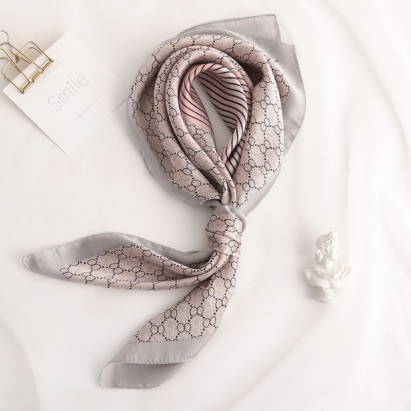 2023 Designer Letters Print Carriage imitate Silk Scarf Headband for Women Fashion Long Handle Bag Scarves Paris Shoulder Tote Luggage Ribbon Head Wraps 70x70CM
2023 Designer Letters Print Carriage imitate Silk Scarf Headband for Women Fashion Long Handle Bag Scarves Paris Shoulder Tote Luggage Ribbon Head Wraps 70x70CM