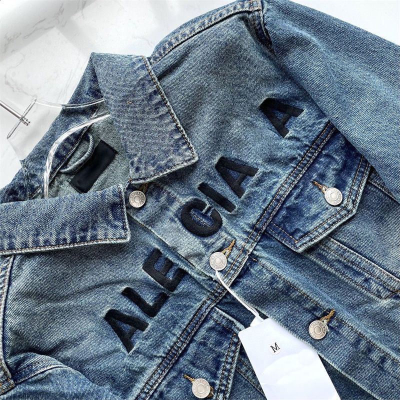 men Womens Designers Denim Jackets Mens Casual Winter Coats Branded Fashion Luxe Back Prints palm Jacket Stylist Outwear Clothes angels
men Womens Designers Denim Jackets Mens Casual Winter Coats Branded Fashion Luxe Back Prints palm Jacket Stylist Outwear Clothes angels