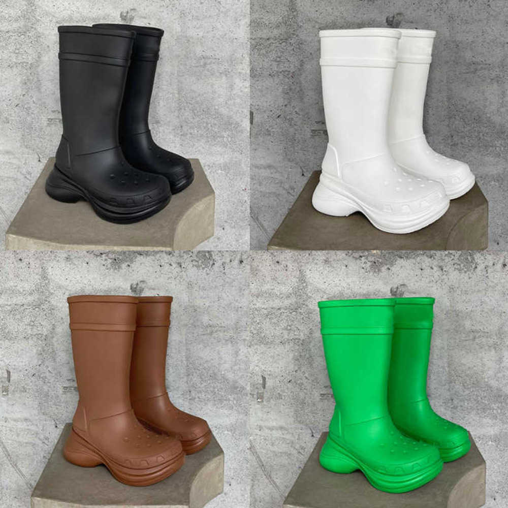 Luxury Chunky Rubber Boots Shoes Croc EVA Brown Rubber Boot Green Bright Pink Black White Women Platform Stylish Versatile Casual Ankle Snow Booties With Box NO434
Luxury Chunky Rubber Boots Shoes Croc EVA Brown Rubber Boot Green Bright Pink Black White Women Platform Stylish Versatile Casual Ankle Snow Booties With Box NO434