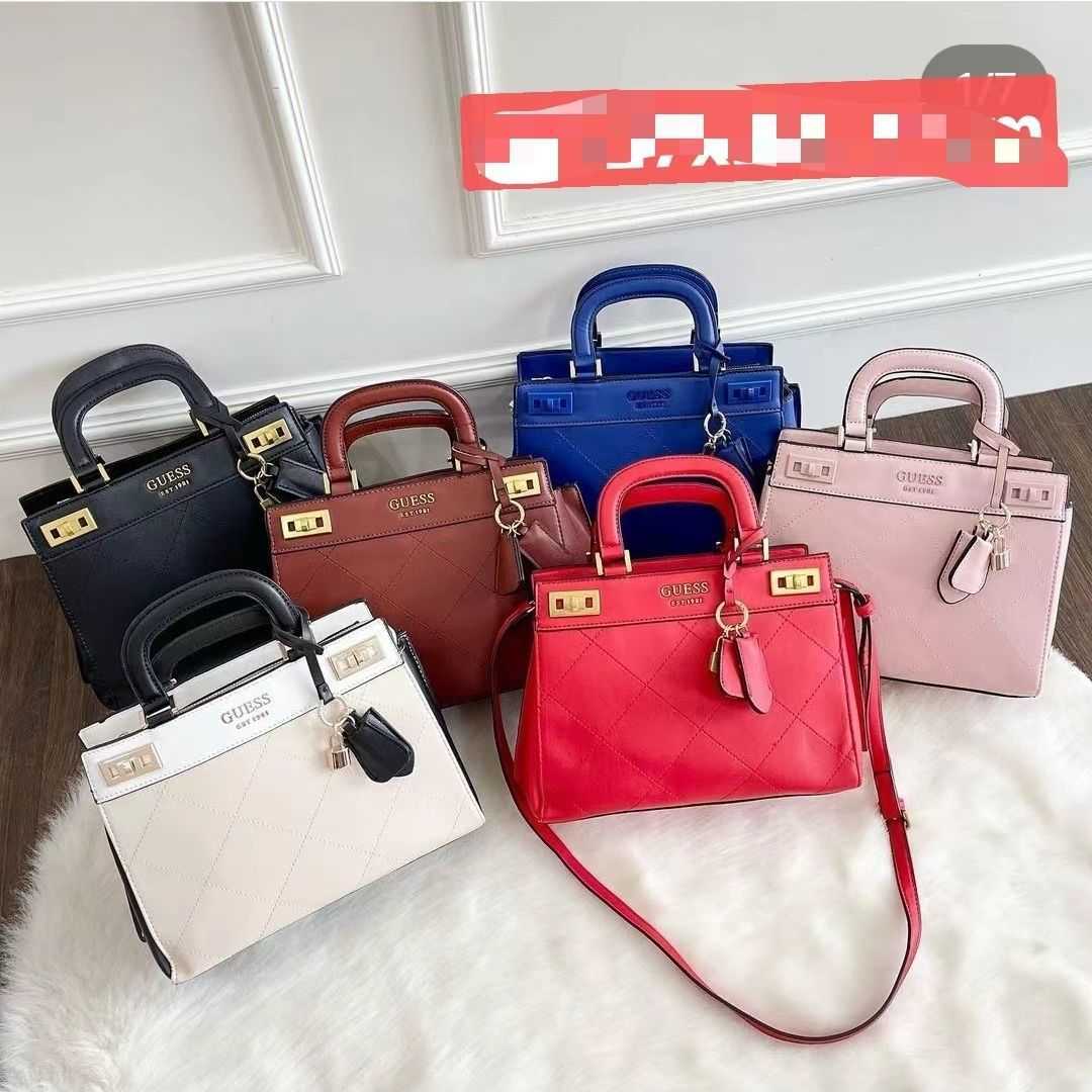 Designer Luxury Gue ss Bags For Womens Handbags Crossbody Purses Guessity Large Capacity Versatile Totes Multicolour Fashion Lnclined Shoulder Black Wallet KPYU
Designer Luxury Gue ss Bags For Womens Handbags Crossbody Purses Guessity Large Capacity Versatile Totes Multicolour Fashion Lnclined Shoulder Black Wallet KPYU