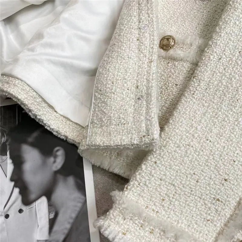 Womens Jackets White Tweed Short Jacket Women Fashion Elegant ONeck Single Breasted HighEnd Coat Fall Winter Warm Office Lady Casual Outwear 230215