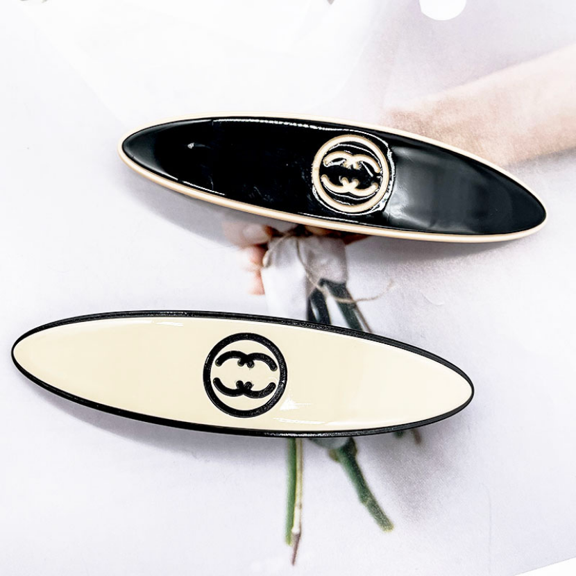 Luxury Barrettes Designer Women Korean Acrylic French Celebrities Hairpin Brand Simple Design Black White Headband Leisure Hairclips Fashion Hair Clips, Beige
Luxury Barrettes Designer Women Korean Acrylic French Celebrities Hairpin Brand Simple Design Black White Headband Leisure Hairclips Fashion Hair Clips, Beige