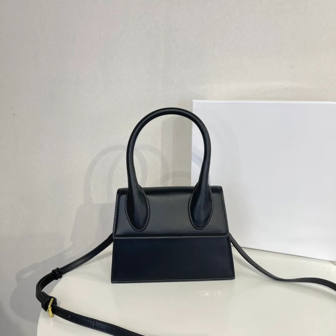 Fashion Bags Top Women Handbags Cross Body Bags designer Circle Hand Design High-grade Texture Single Shoulder Messenger Cowhide Thin Shoulder Strap