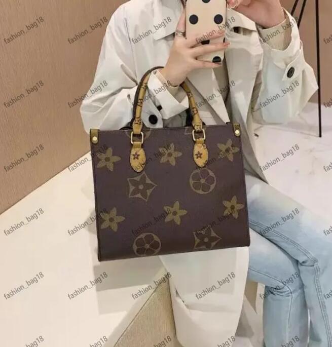 FASHION Crafty ONTHEGO PM Women Designer Bags Embossing Monograms Genuine Leather Handbags Messenger Crossbody Shoulder Totes Bag Backpack, This is not for sale
FASHION Crafty ONTHEGO PM Women Designer Bags Embossing Monograms Genuine Leather Handbags Messenger Crossbody Shoulder Totes Bag Backpack, This is not for sale