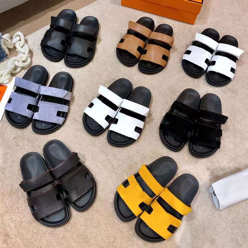 Classic men women slipper pig nose H outer Wear Slipper Sandals thick soled leather beach Sandals Velcro Fashion designer spring and summer vintage slippers
Classic men women slipper pig nose H outer Wear Slipper Sandals thick soled leather beach Sandals Velcro Fashion designer spring and summer vintage slippers