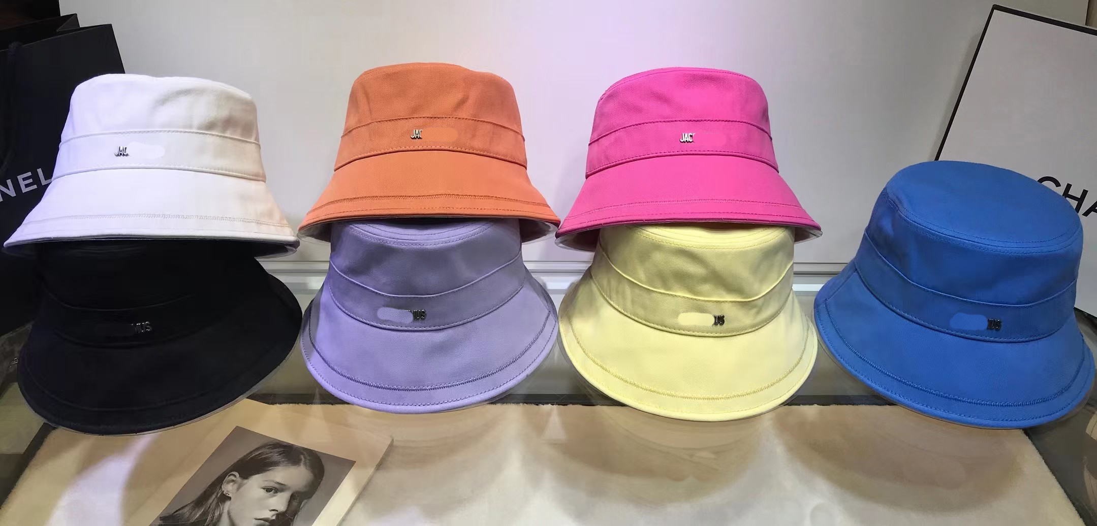 Women Casquette Le Bob Wide Brim Hats Designer Bucket Hat For Women Frayed Cap 23ss, White
Women Casquette Le Bob Wide Brim Hats Designer Bucket Hat For Women Frayed Cap 23ss, White