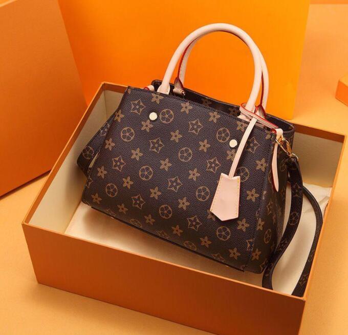 Designer Luxury Satchel Messenger Handbag Leather Strim Handles with Shoulder Strap Crossbody Bag French bag N41056 Purse Crossbody Bag 688, This is not for sale
Designer Luxury Satchel Messenger Handbag Leather Strim Handles with Shoulder Strap Crossbody Bag French bag N41056 Purse Crossbody Bag 688, This is not for sale
