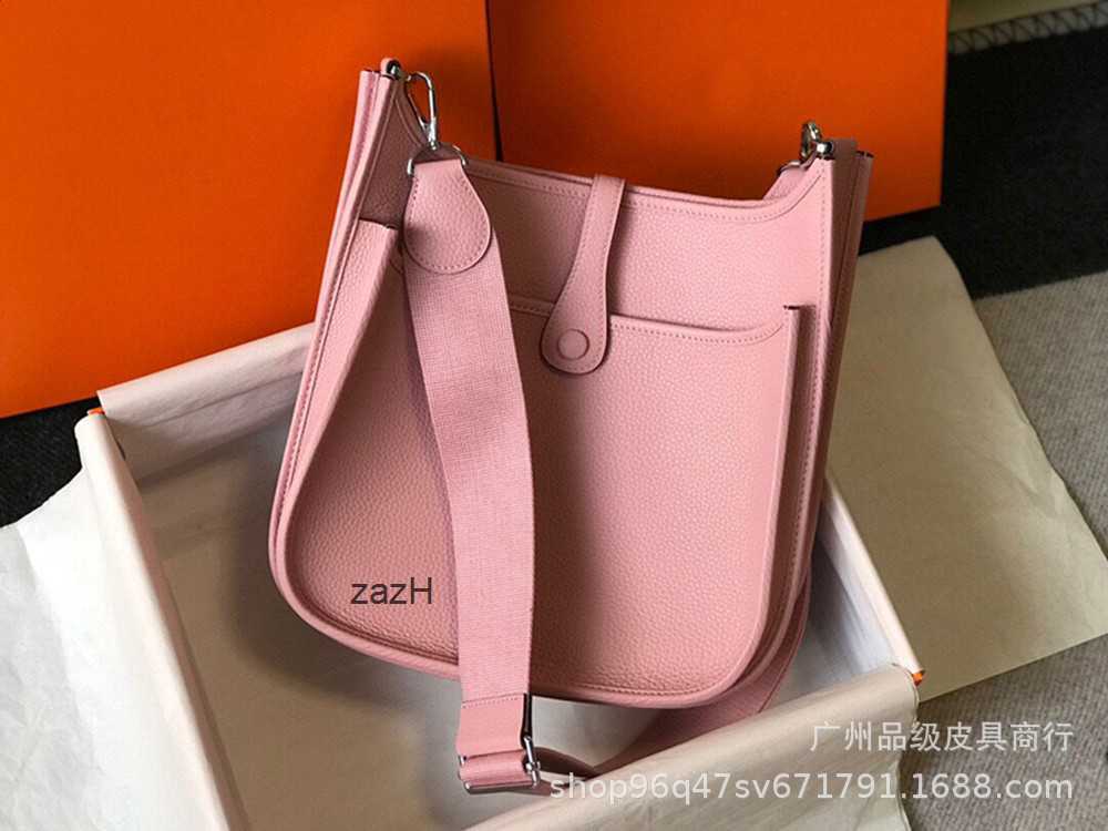 Top Quality Herme Bags 2023 Evelynes Tote Bag High Setting Leather Mini 17 29togo Top Single Shoulder Diagonal Evelyn 1xok, Powder
Top Quality Herme Bags 2023 Evelynes Tote Bag High Setting Leather Mini 17 29togo Top Single Shoulder Diagonal Evelyn 1xok, Powder