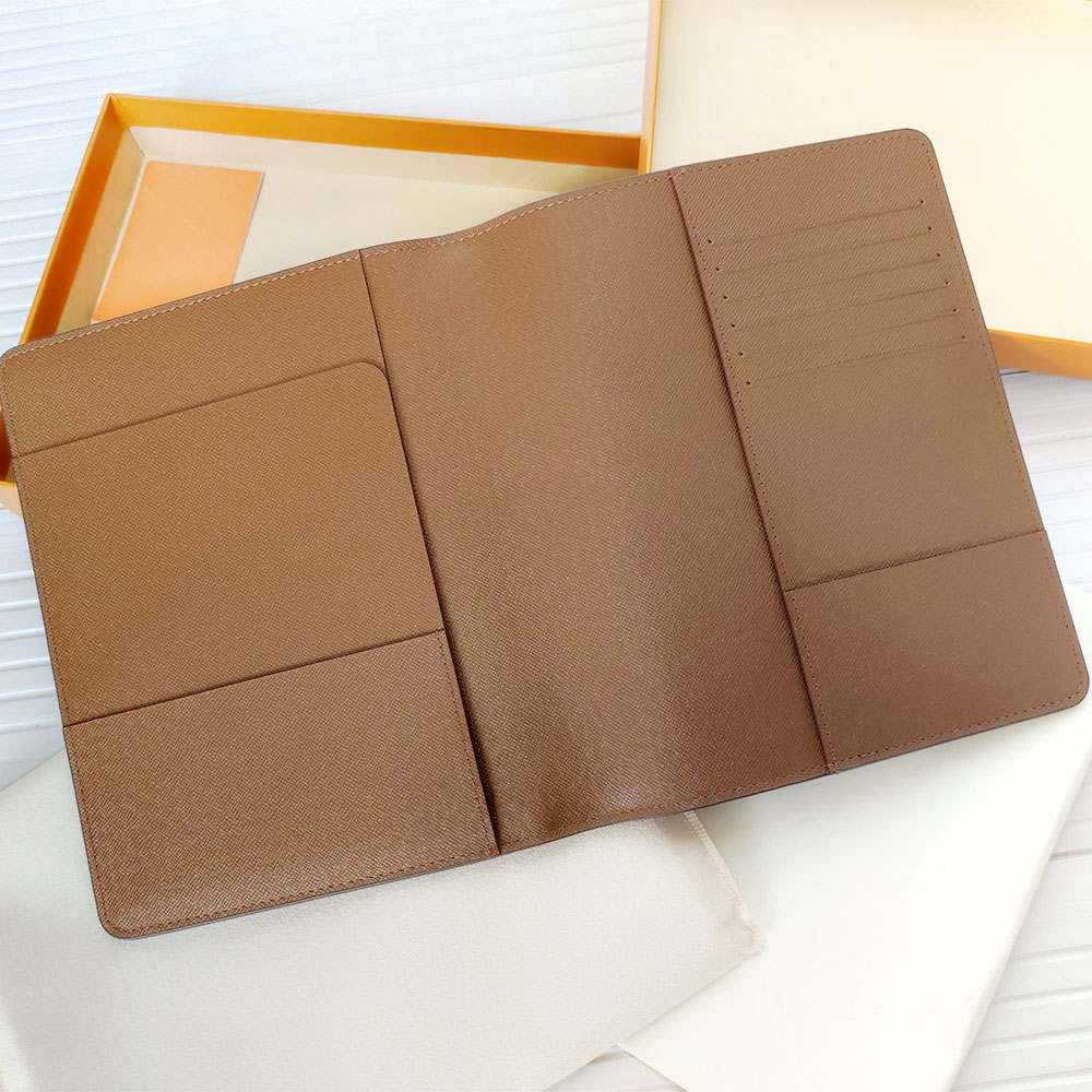 High Quality A5 large desk ring agenda cover holder memo planner A5 notebook diary protective case leather card passport wallet slots R20100 notebook with boxs