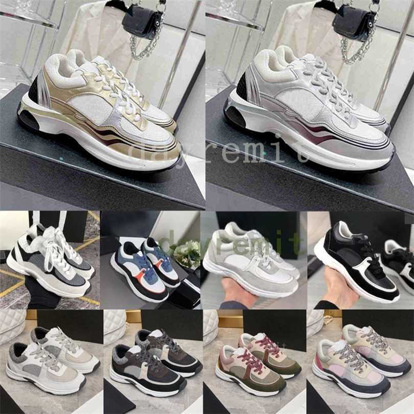 Designer Sneakers Calfskin Casual Shoes Reflective Shoes Vintage Suede Leather Trainers All-match Stylist Sneaker Patchwork Leisure Shoe Platform Lace-up Print, 1 size 35-41
Designer Sneakers Calfskin Casual Shoes Reflective Shoes Vintage Suede Leather Trainers All-match Stylist Sneaker Patchwork Leisure Shoe Platform Lace-up Print, 1 size 35-41