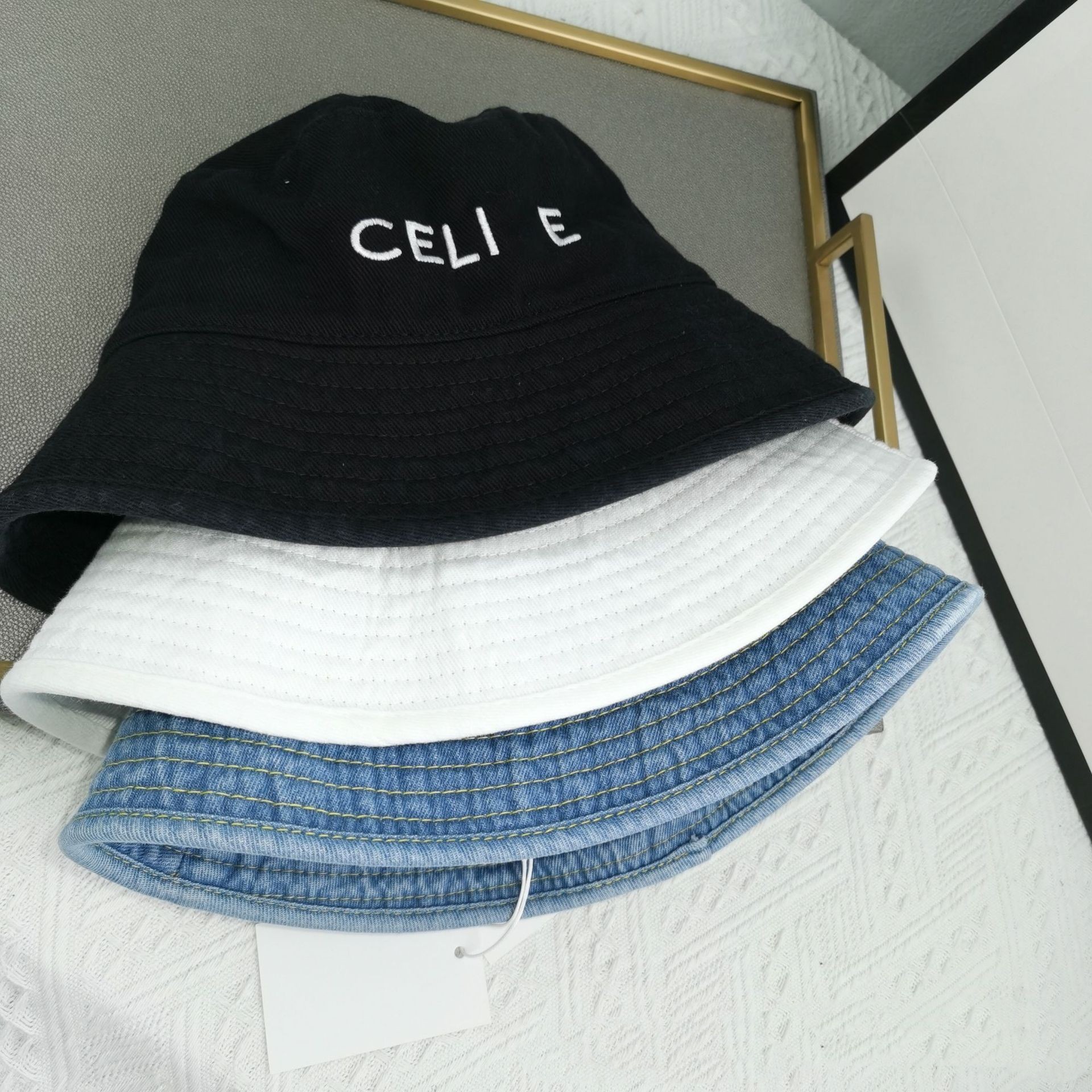 mens hat New designer baseball cap bucket hats spring and summer letters embroidered adjustable multi color solid men women hip hop new era, C1
mens hat New designer baseball cap bucket hats spring and summer letters embroidered adjustable multi color solid men women hip hop new era, C1