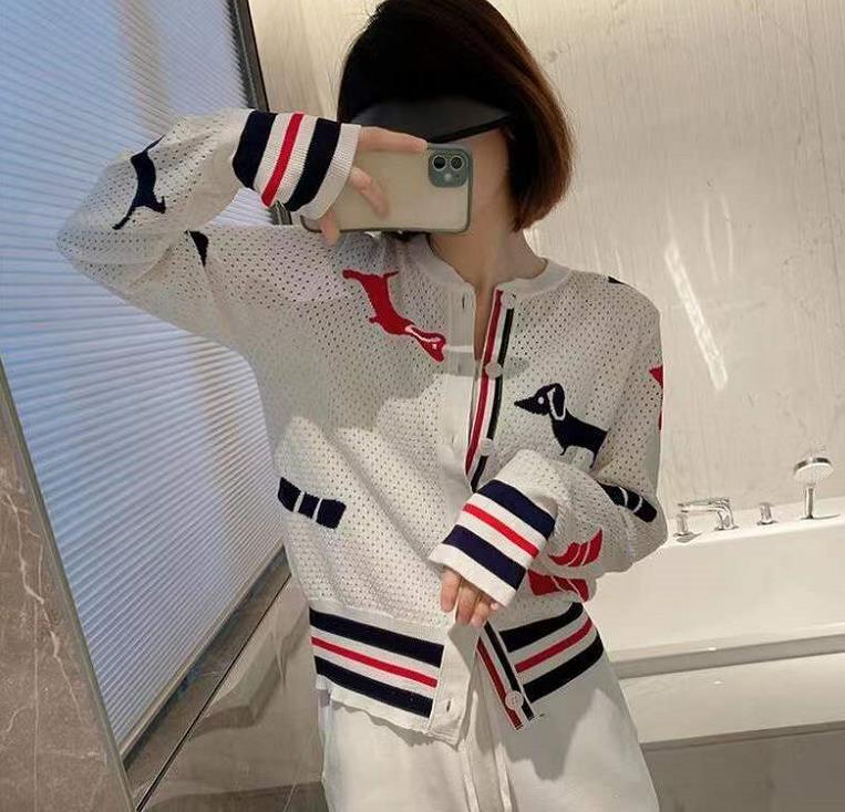 New Women's Classic Casual Sweaters Women Spring Autumn Clothing Sweater Mens Top Knitting Shirt Women Outwear Clothes Top Dress D02, Explain
New Women's Classic Casual Sweaters Women Spring Autumn Clothing Sweater Mens Top Knitting Shirt Women Outwear Clothes Top Dress D02, Explain